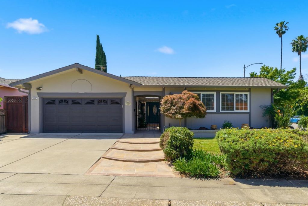 1040 Fleetwood Drive, San Jose, CA 95120