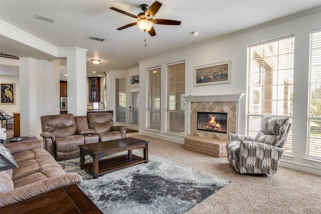 6035 Oak Hollow Drive, Burleson, TX 76028