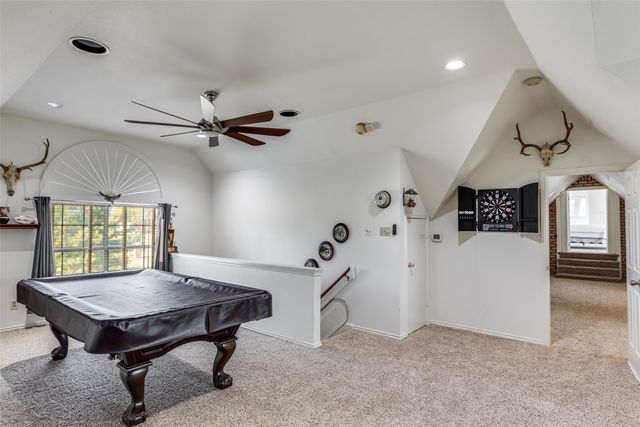 6035 Oak Hollow Drive, Burleson, TX 76028