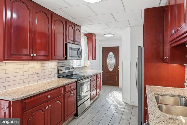 1232 LOCUST ST, Reading, PA 19604