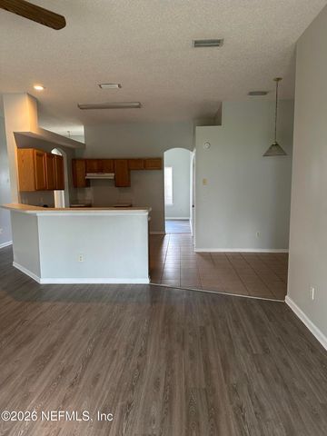 1610 NORTHGLEN Circle, Middleburg, FL 32068