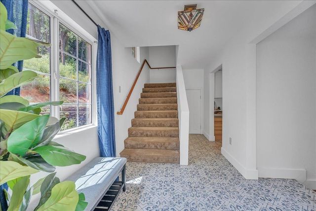 18801 Sages Rd, Nevada City, CA 95959