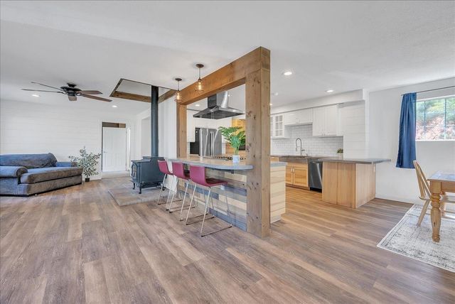 18801 Sages Rd, Nevada City, CA 95959