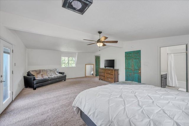 18801 Sages Rd, Nevada City, CA 95959