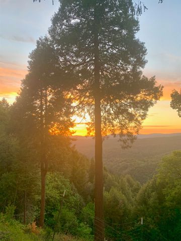 18801 Sages Rd, Nevada City, CA 95959