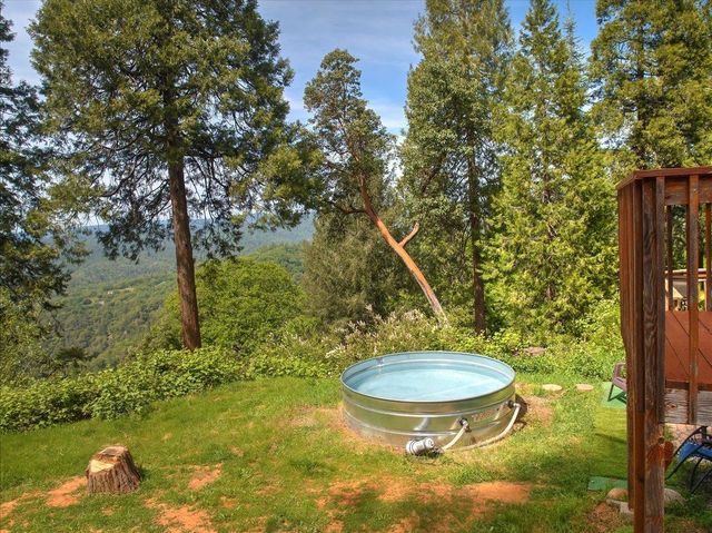 18801 Sages Rd, Nevada City, CA 95959