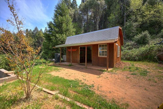 18801 Sages Rd, Nevada City, CA 95959