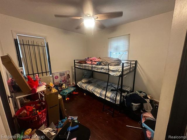 19345 Omira Street, Highland Park, MI 48203