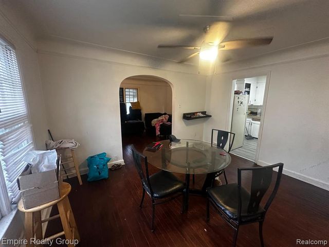 19345 Omira Street, Highland Park, MI 48203