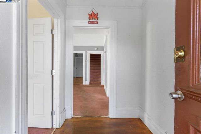 2230 23Rd Ave, Oakland, CA 94606