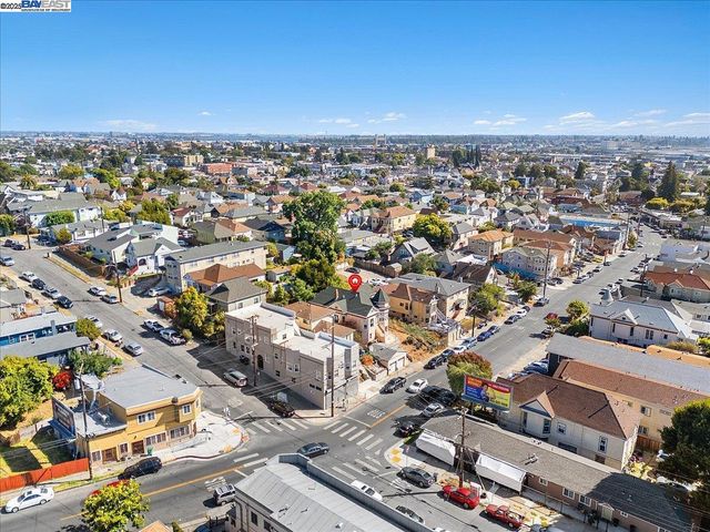 2230 23Rd Ave, Oakland, CA 94606