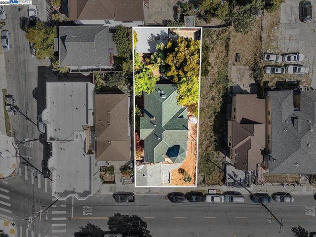 2230 23Rd Ave, Oakland, CA 94606