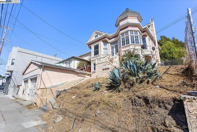 2230 23Rd Ave, Oakland, CA 94606