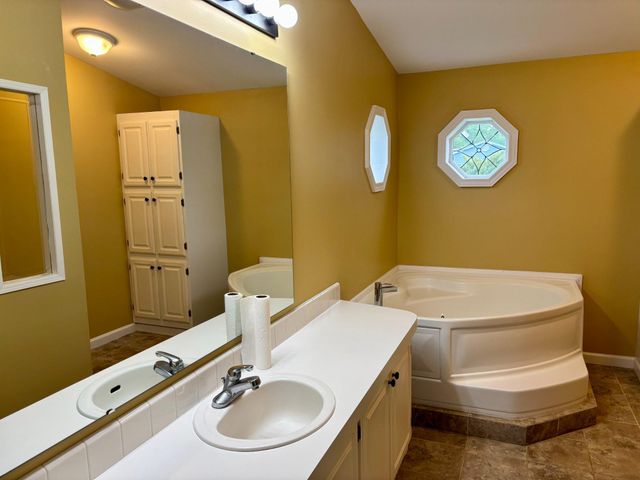 399 SPRING MEADOW CIRCLE CIR, New Hope, PA 18938
