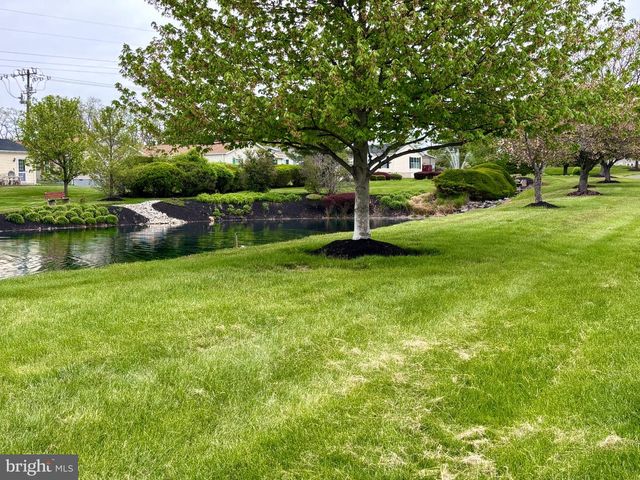 399 SPRING MEADOW CIRCLE CIR, New Hope, PA 18938