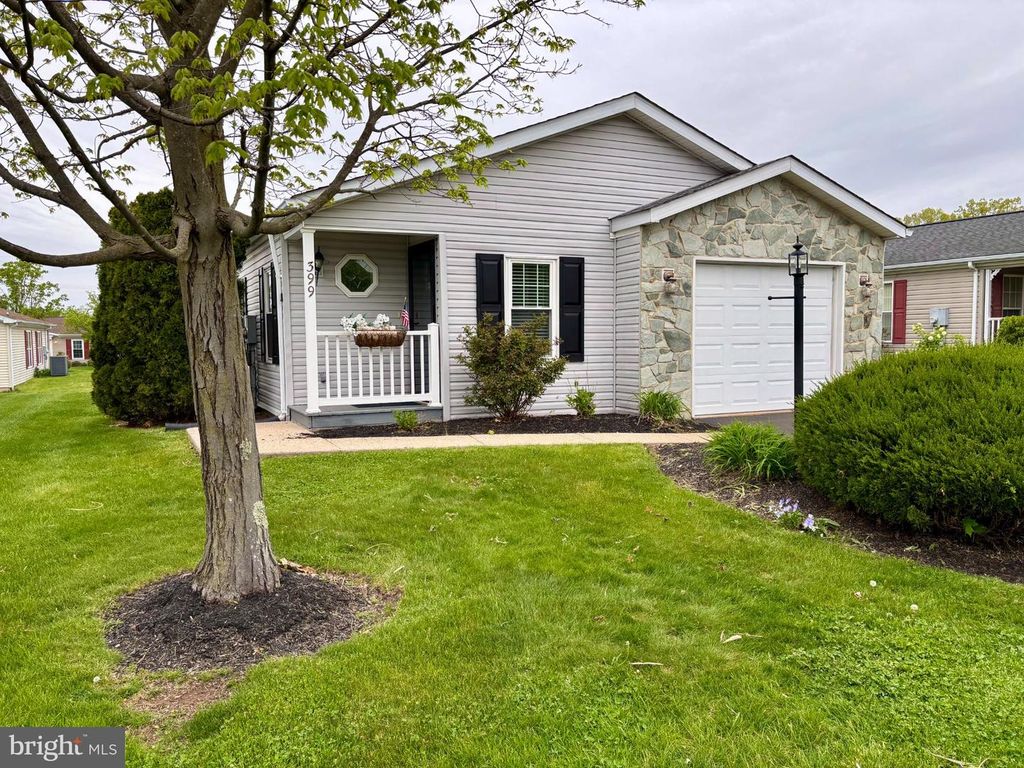 399 SPRING MEADOW CIRCLE CIR, New Hope, PA 18938