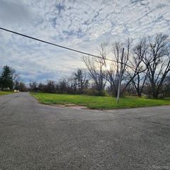 19719 Vaughan Street, Detroit, MI 48219