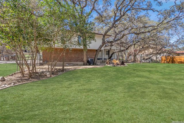 301 SAGECREST DR, San Antonio, TX 78232