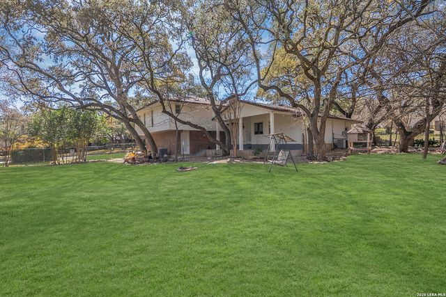 301 SAGECREST DR, San Antonio, TX 78232