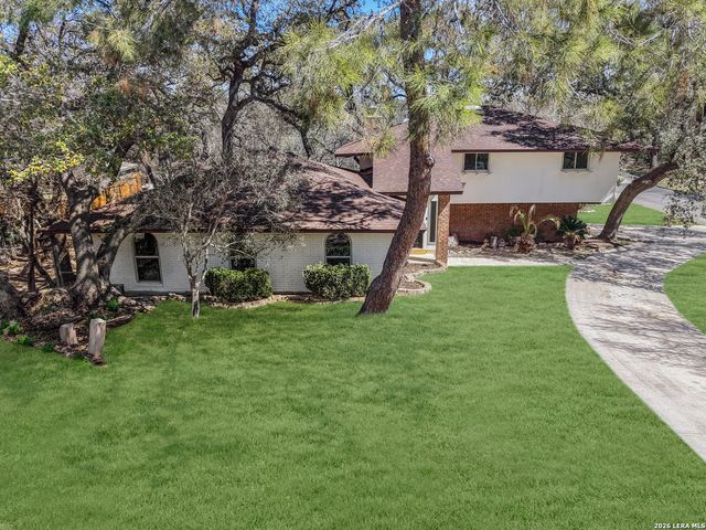 301 SAGECREST DR, San Antonio, TX 78232
