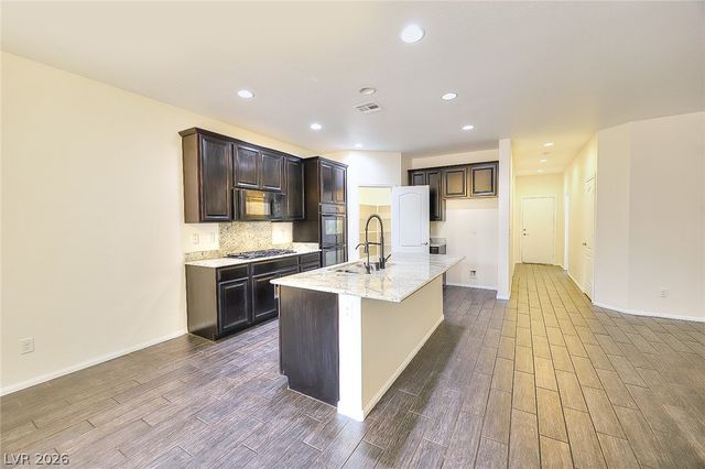 10647 Hyde Corner Avenue, Las Vegas, NV 89166