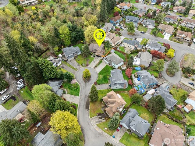 28813 14th Avenue S, Federal Way, WA 98003