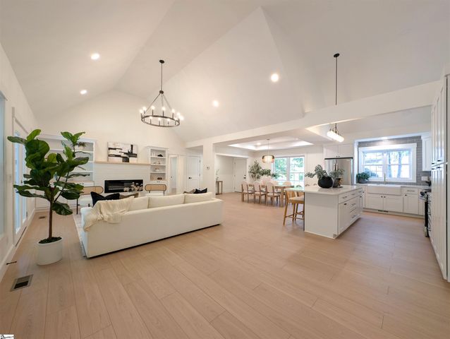 20 Gerru Court, Taylors, SC 29687