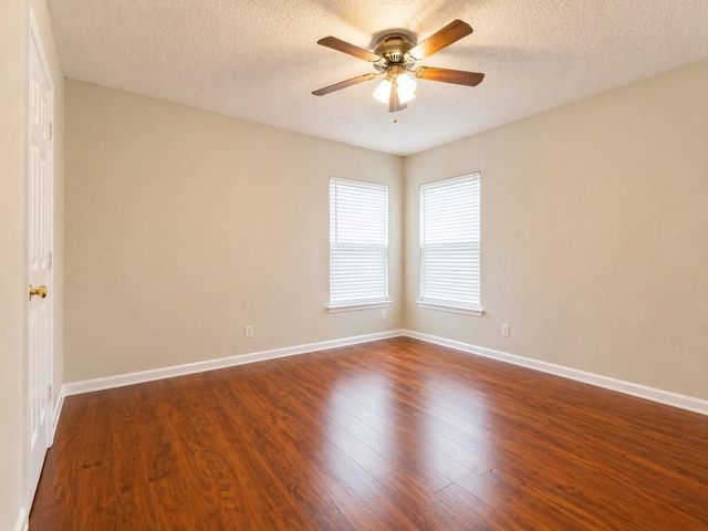 13822 Clintway Drive, Houston, TX 77014