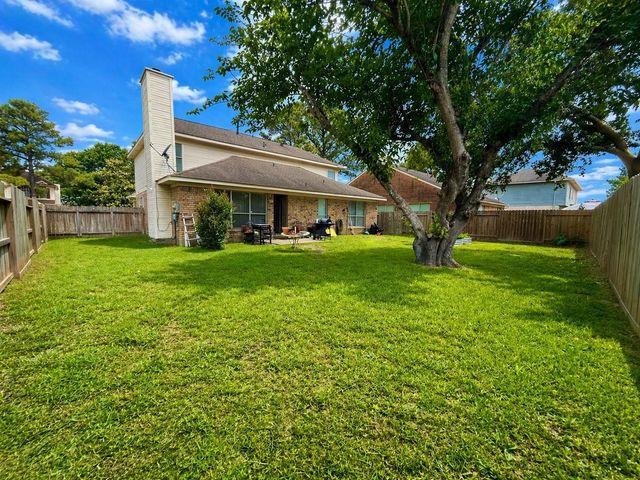 13822 Clintway Drive, Houston, TX 77014