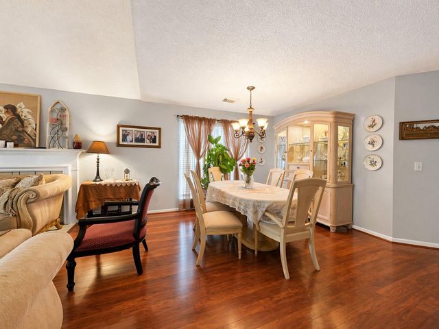 13822 Clintway Drive, Houston, TX 77014