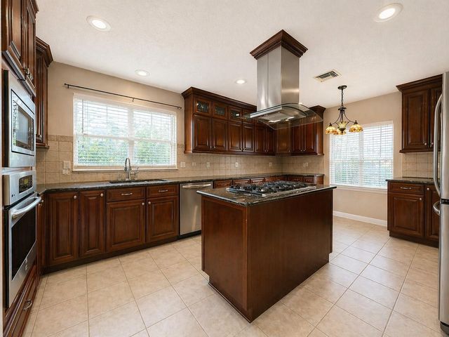 13822 Clintway Drive, Houston, TX 77014