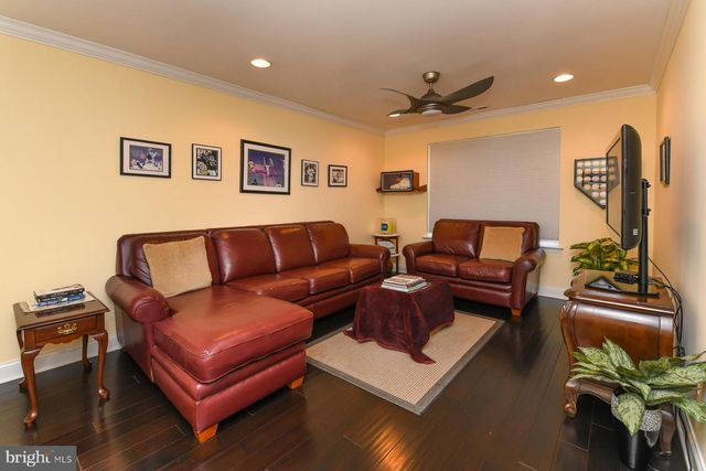 111 WEATHERBY LN, Glassboro, NJ 08028