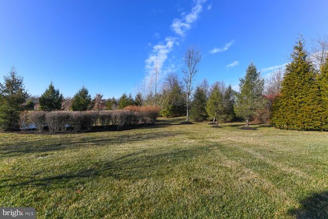 111 WEATHERBY LN, Glassboro, NJ 08028