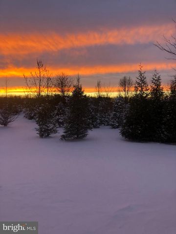 111 WEATHERBY LN, Glassboro, NJ 08028