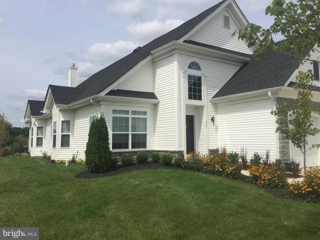 111 WEATHERBY LN, Glassboro, NJ 08028