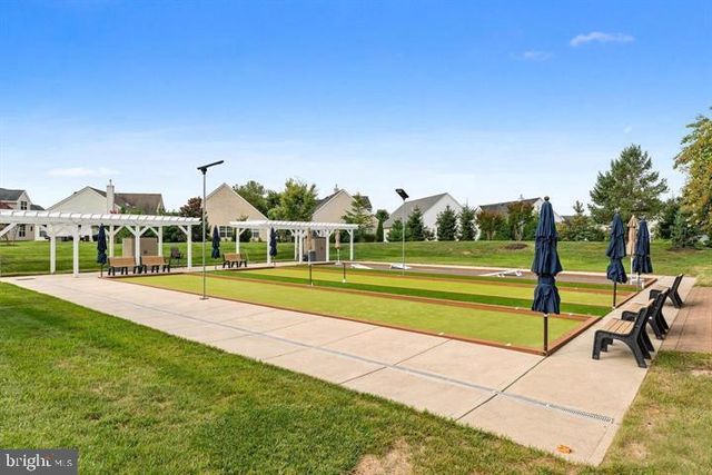 111 WEATHERBY LN, Glassboro, NJ 08028