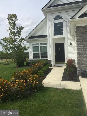 111 WEATHERBY LN, Glassboro, NJ 08028