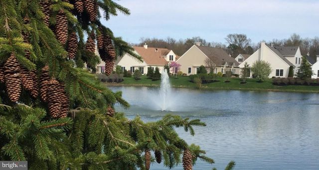 111 WEATHERBY LN, Glassboro, NJ 08028