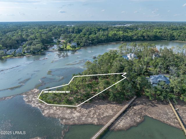 418 Islands Avenue, Beaufort, SC 29902