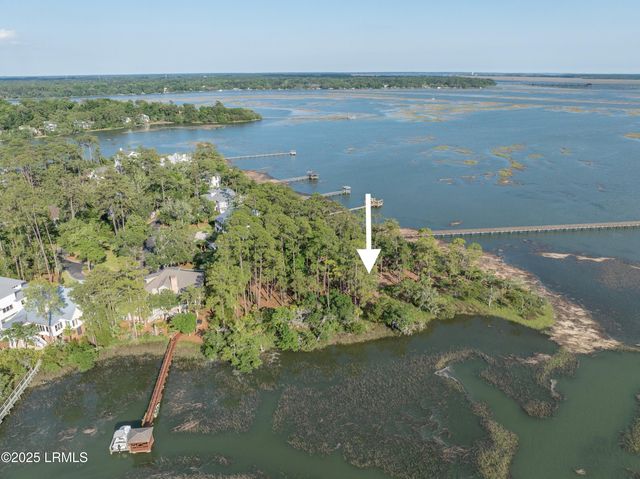 418 Islands Avenue, Beaufort, SC 29902