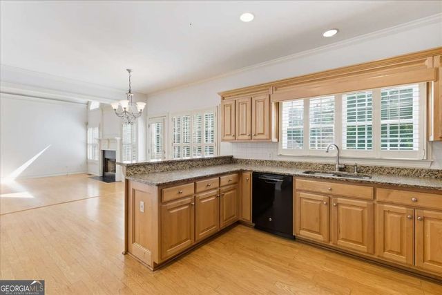 2021 Cockrell Pointe NW, Kennesaw, GA 30152