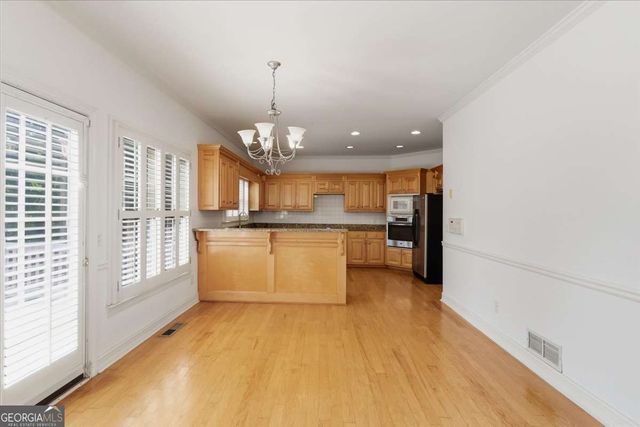 2021 Cockrell Pointe NW, Kennesaw, GA 30152