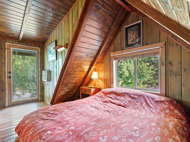 32024 West Street, Breezy Point, MN 56472