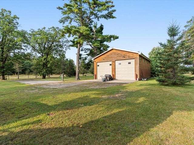 32024 West Street, Breezy Point, MN 56472