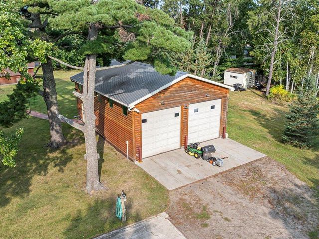 32024 West Street, Breezy Point, MN 56472