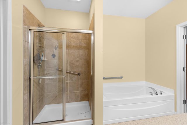 23222 Foxboro Street, Macomb Twp, MI 48042