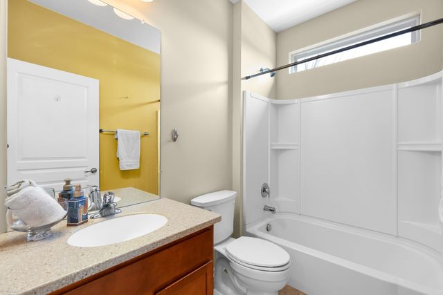 23222 Foxboro Street, Macomb Twp, MI 48042