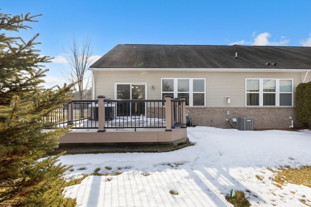 23222 Foxboro Street, Macomb Twp, MI 48042