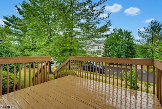 57 Victoria Dr, Franklin Twp., NJ 08873