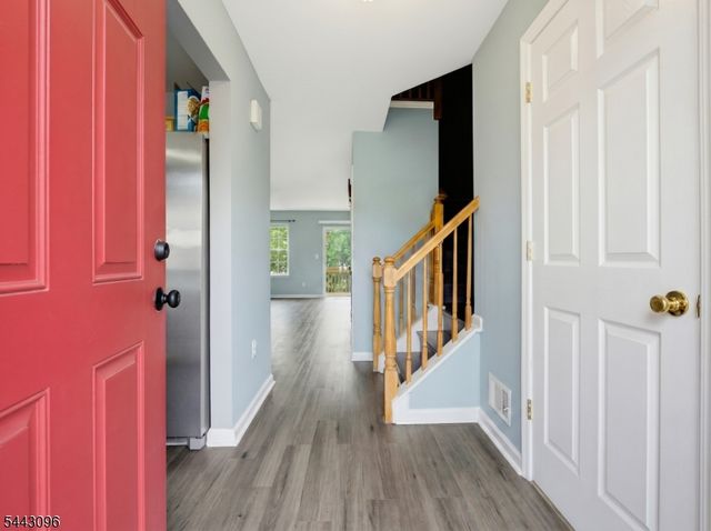 57 Victoria Dr, Franklin Twp., NJ 08873